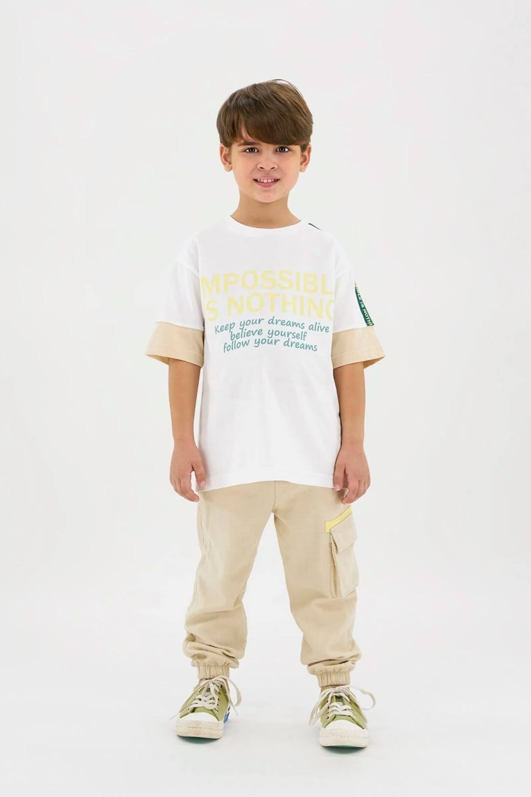 Ensemble t-shirt et pantalon pour garçon