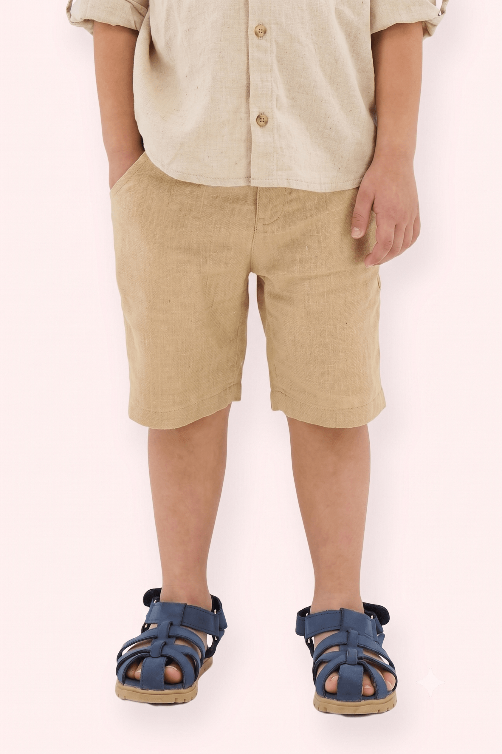 Short beige pour garçon
